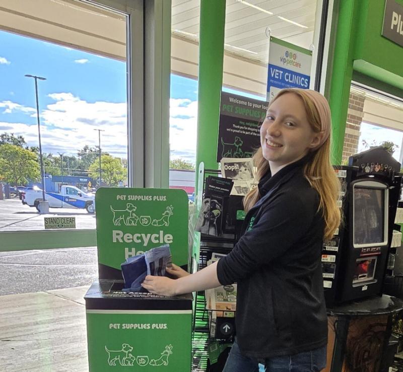 Pet Supplies Plus & Wag N' Wash Recycle 27,000 Pounds of Pet Packaging